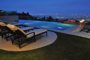 9305 Nightingale dusk infinity pool - thumb